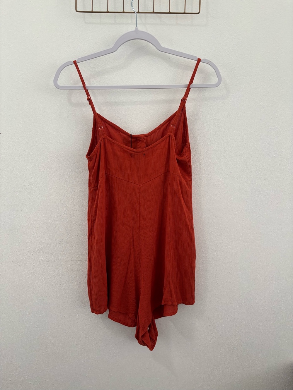 Nasty Gal Linen Look Tie Front Cut Out Romper - Picture 4 of 9